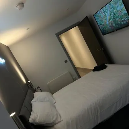 Elys Apartman